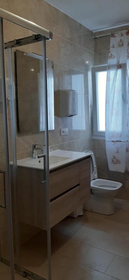 Alojamiento Casa Leon Santoña Extérieur photo