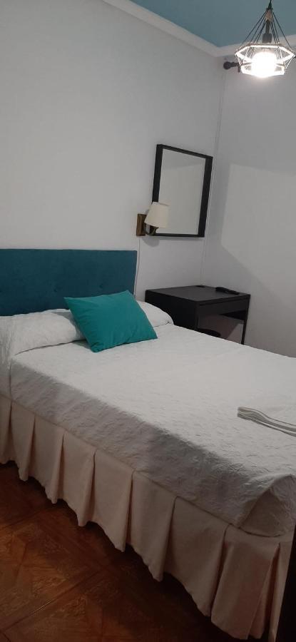 Alojamiento Casa Leon Santoña Extérieur photo