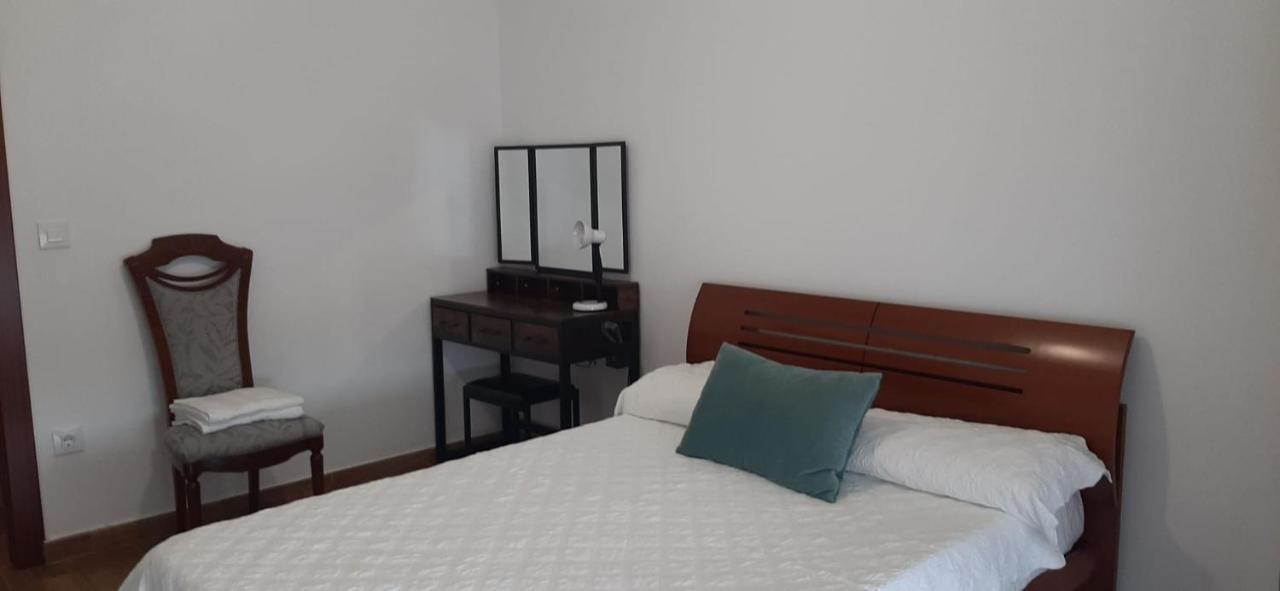 Alojamiento Casa Leon Santoña Extérieur photo